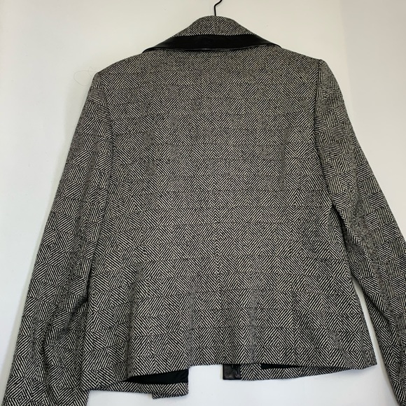 Wool blazer Jacke, Leather trim & Faux Pockets 12 - Picture 3 of 8